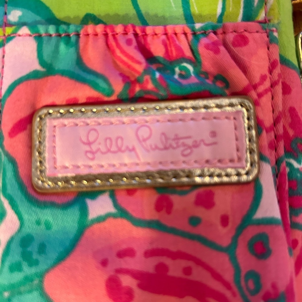 Lilly Pulitzer Small Wristlet NWOT! - Picture 2 of 11